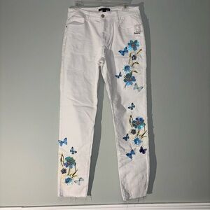 Boston Proper White Jeans with Blue Floral Embroidery